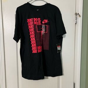 Men’s Nike Shirts NWT🔥🔥🔥🔥🔥🔥